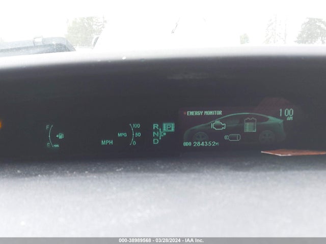 Toyota Prius Two 2015 JTDKN3DU7F1898544 Image 7