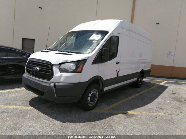 Ford Transit-250 2019 1FTYR3XM4KKA23419 Image 2