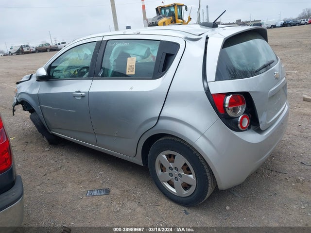 Chevrolet Sonic Ls Auto 2015 1G1JA6SH1F4159644 Image 3
