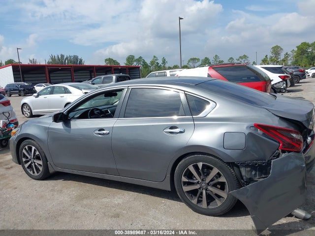 Nissan Altima 2.5 Sr 2017 1N4AL3AP9HC481844 Image 14