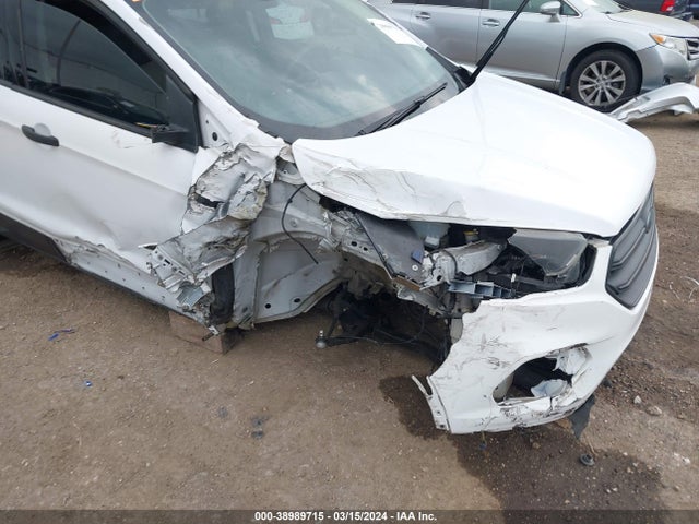 Ford ESCAPE S 2018 1FMCU0F78JUA91059 Image 6
