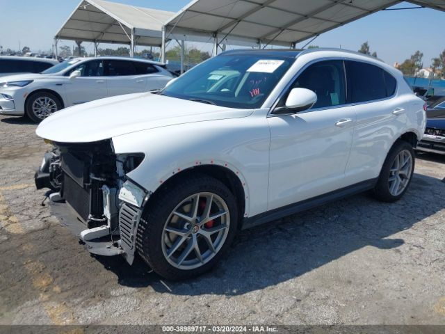 ZASFAKAN2J7B74343 Alfa Romeo Stelvio Awd