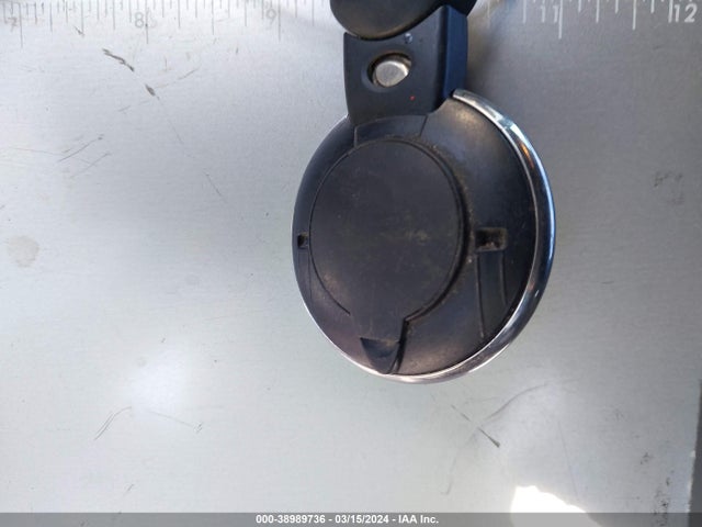 2010 MINI COOPER S WMWMS3C58ATY08288 Photo 10