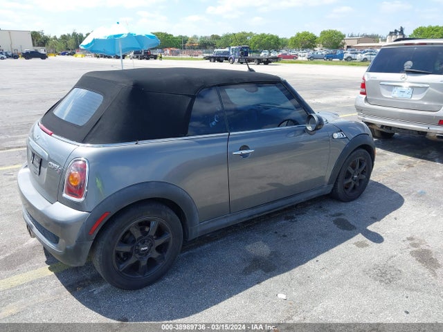 2010 MINI COOPER S WMWMS3C58ATY08288 Photo 3