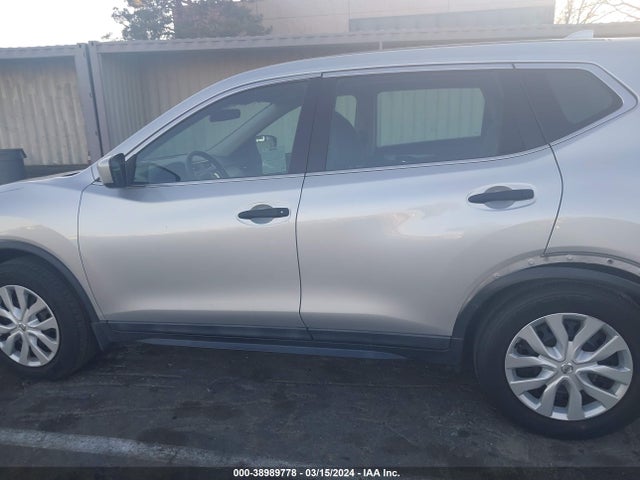 Nissan ROGUE S 2017 5N1AT2MT1HC890140 Image 15