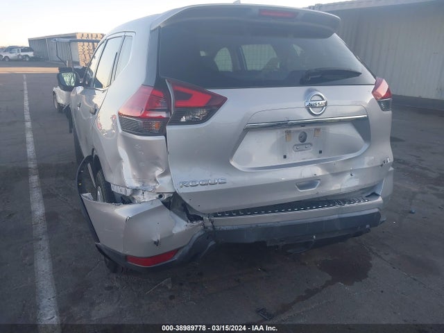 Nissan ROGUE S 2017 5N1AT2MT1HC890140 Image 6