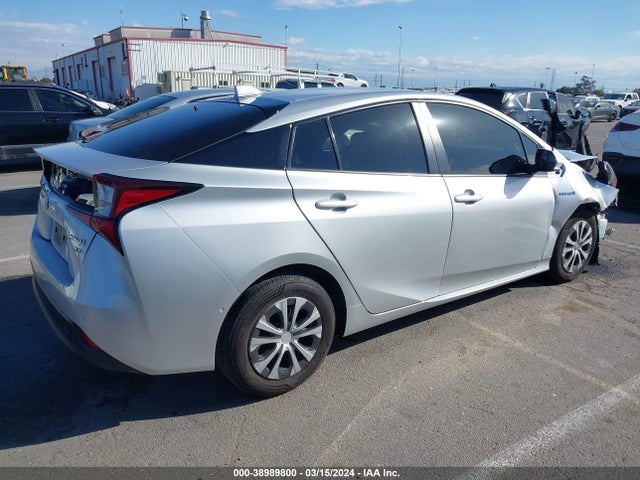 Toyota Prius Xle Awd-e 2022 JTDL9MFU2N3031891 Image 4