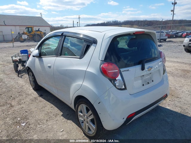Chevrolet Spark 1lt Auto 2014 KL8CD6S92EC585887 Image 2