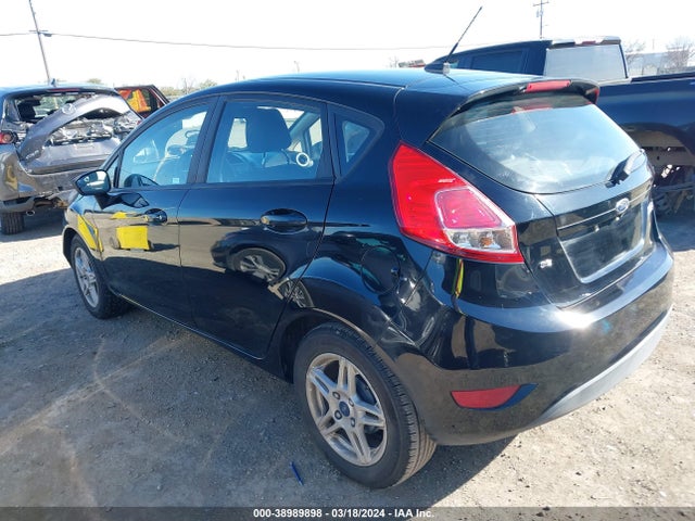 Ford FIESTA SE 2018 3FADP4EJ1JM117497 Image 3