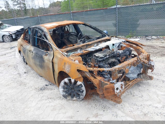 Toyota CAMRY LE 2019 4T1B11HKXKU162470 main image