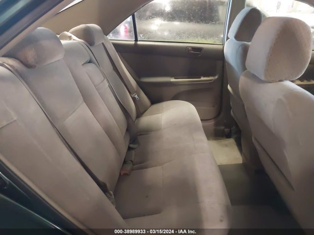 2003 TOYOTA CAMRY LE VIN: 4T1BE30K13U686197