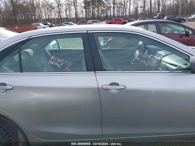 Toyota CAMRY LE 2016 4T4BF1FKXGR536304 Image 13