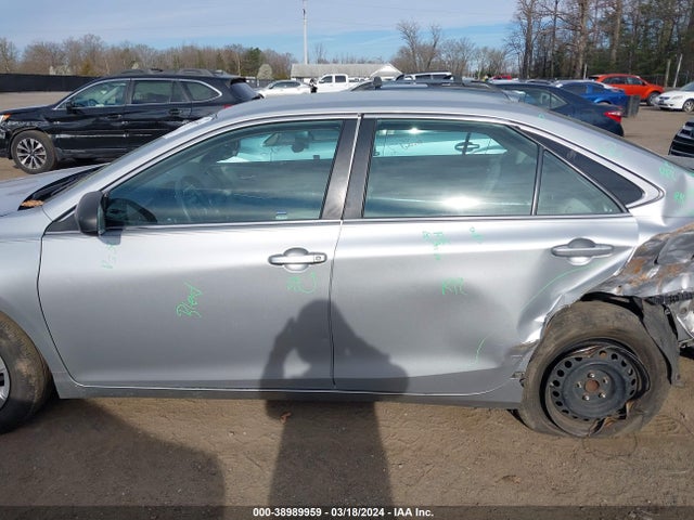 Toyota CAMRY LE 2016 4T4BF1FKXGR536304 Image 14