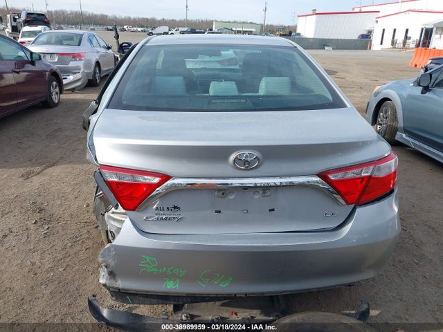 Toyota CAMRY LE 2016 4T4BF1FKXGR536304 Image 16