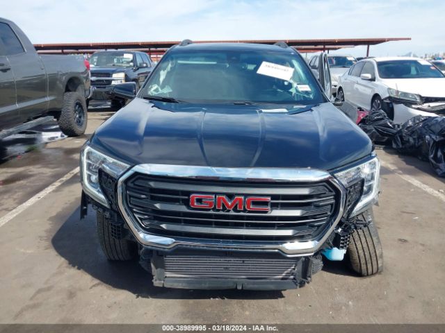 3GKALMEV2NL245730 GMC Terrain Fwd Sle