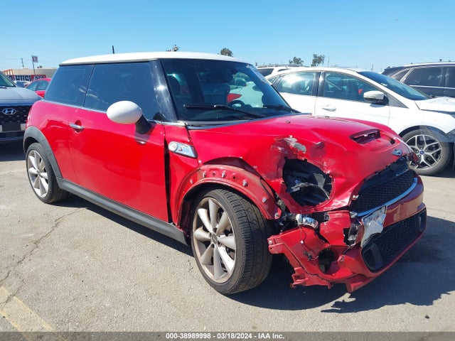 2011 MINI COOPER S WMWSV3C5XBTY13640 Photo 0