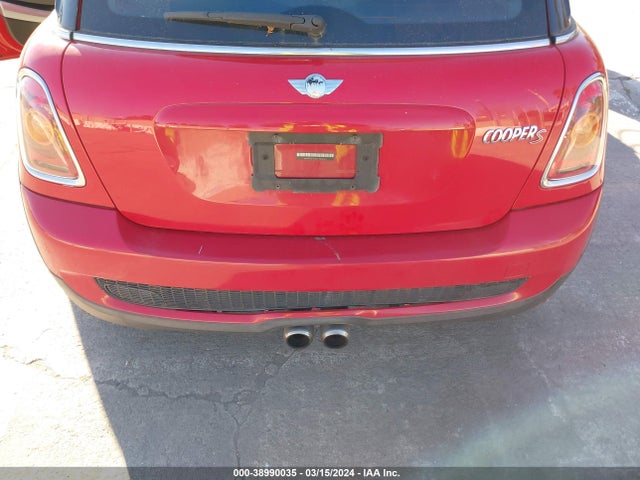 2010 MINI COOPER S WMWMF7C52ATZ34643 Photo 5
