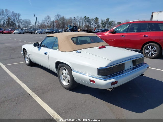1995 JAGUAR XJS SAJNX2749SC221573 Photo 2