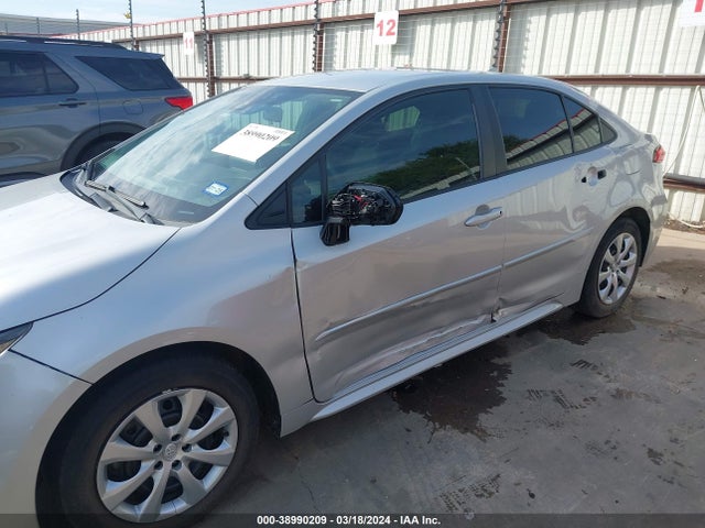 Toyota COROLLA LE 2020 5YFEPRAE2LP100479 Image 17