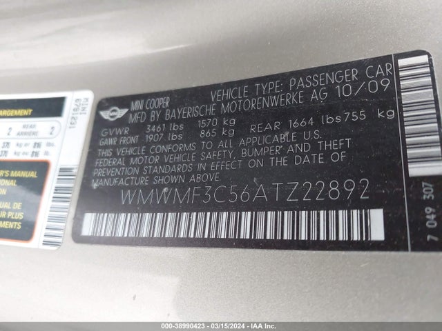 2010 MINI COOPER WMWMF3C56ATZ22892 Photo 8