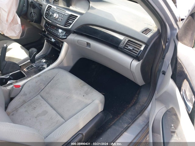 Honda ACCORD LX 2017 1HGCR2F38HA125724 Image 5