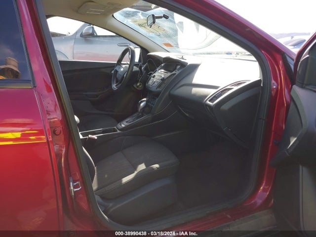Ford FOCUS SE 2016 1FADP3FE9GL203341 Image 5