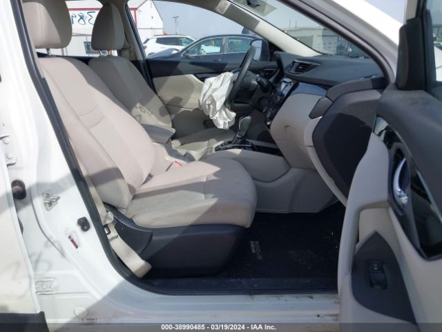 JN1BJ1CR5JW269019 Nissan Rogue Sport Sv