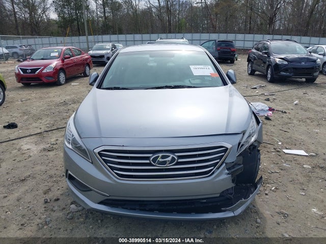 Hyundai SONATA SE 2016 5NPE24AF4GH312085 Image 12