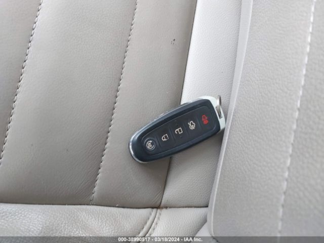 1FADP5CU6EL520286 Ford C-max Energi Sel