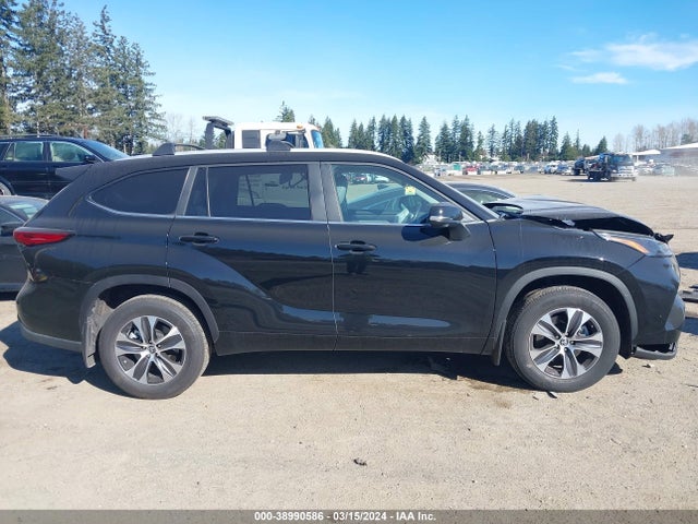 Toyota Highlander Xle 2023 5TDKDRBH7PS026462 Image 13