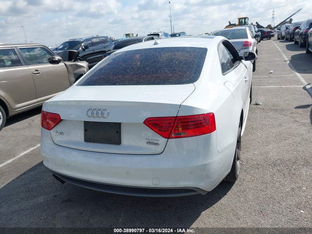 Audi A5 2.0t Premium 2016 WAUM2AFR2GA024485 Image 16