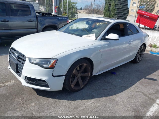 Audi A5 2.0t Premium 2016 WAUM2AFR2GA024485 Image 2
