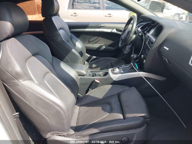 Audi A5 2.0t Premium 2016 WAUM2AFR2GA024485 Image 5