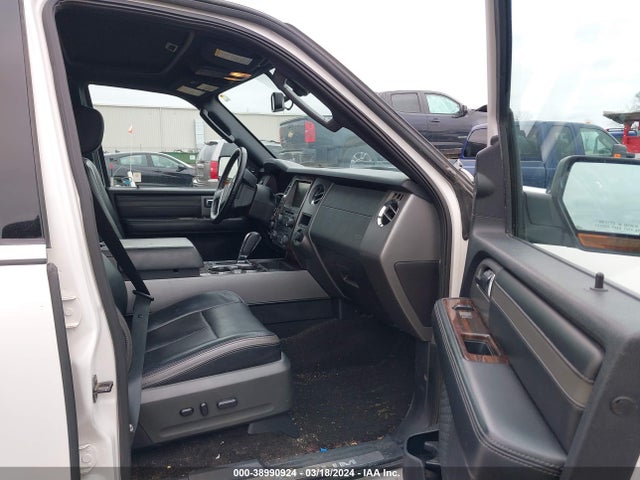 Ford Expedition Platinum 2015 1FMJU1MT8FEF01096 Image 5