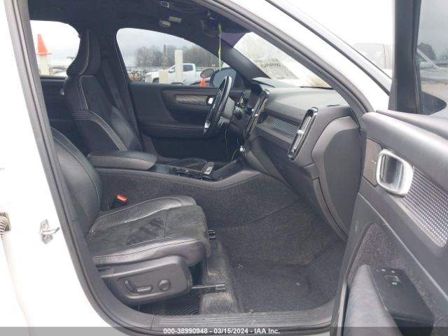 YV4162UM2K2149235 Volvo Xc40 T5 R-design