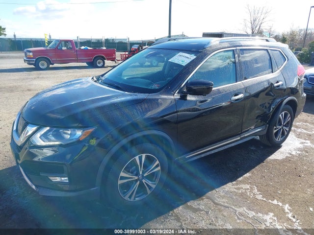Nissan Rogue Sl 2017 5N1AT2MV1HC838010 Image 2