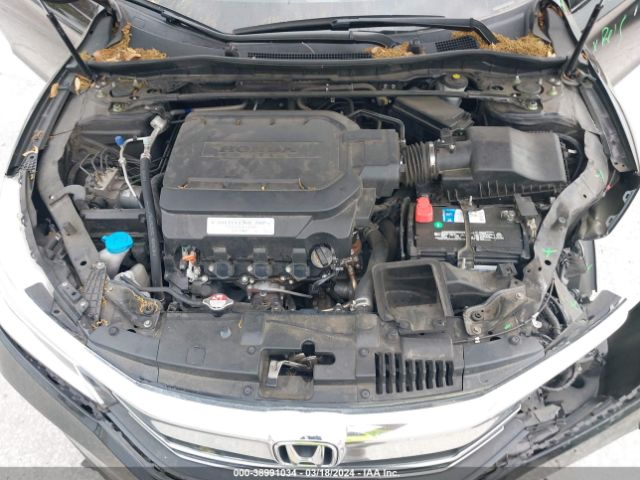1HGCR3F94HA022598 Honda Accord Touring V6