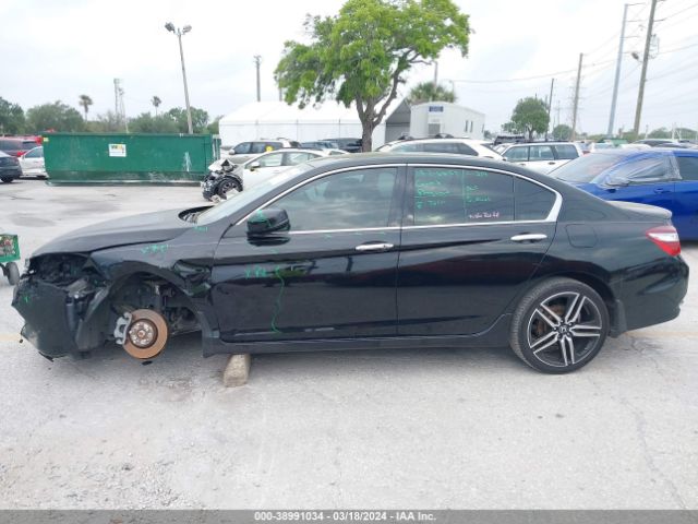 1HGCR3F94HA022598 Honda Accord Touring V6