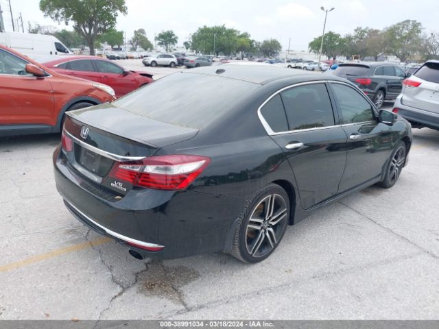 1HGCR3F94HA022598 Honda Accord Touring V6