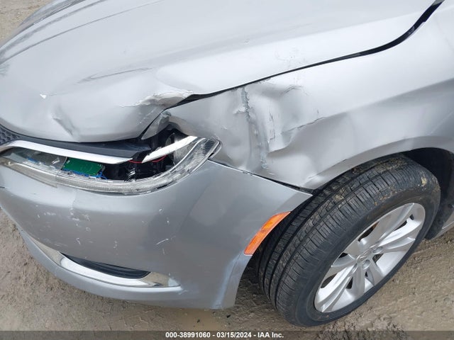 Chrysler 200 Limited 2015 1C3CCCAB3FN698030 Image 6