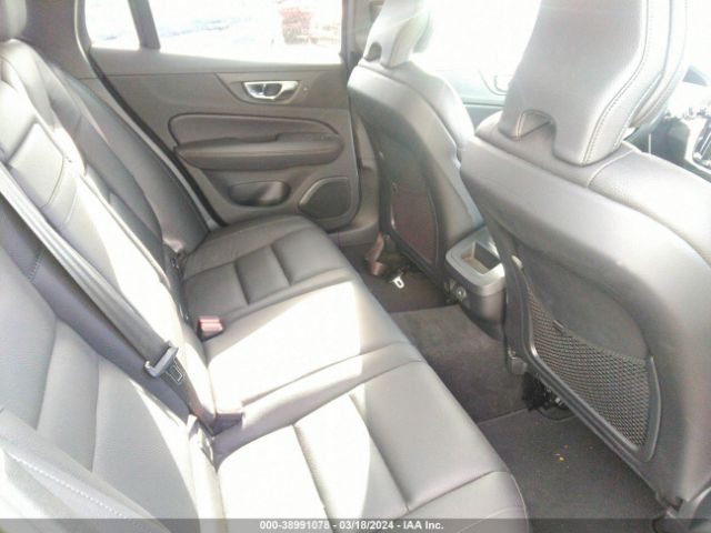 YV4102WK0M1072080 Volvo V60 Cross Country T5