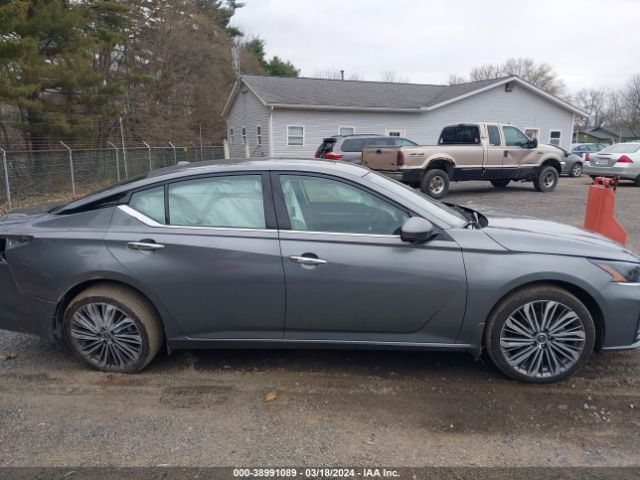 1N4BL4EW9RN348180 Nissan Altima Sl Intelligent Awd