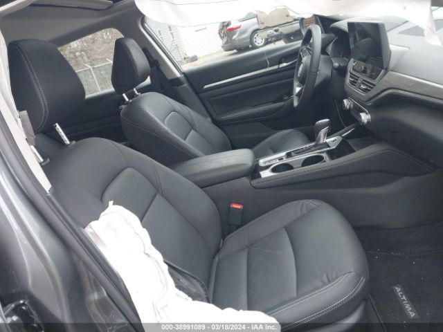 1N4BL4EW9RN348180 Nissan Altima Sl Intelligent Awd