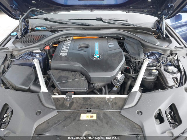 WBAJA9C58JB250795 BMW 530e Iperformance