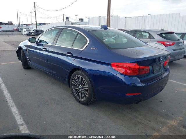 WBAJA9C58JB250795 BMW 530e Iperformance