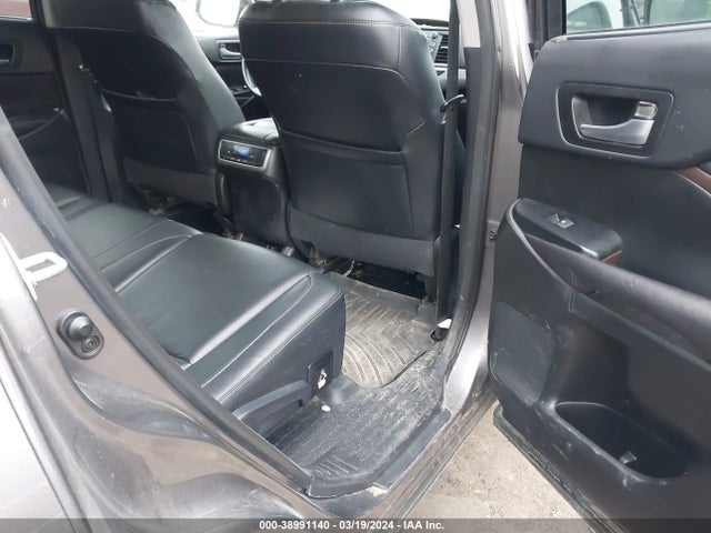 Toyota Highlander Xle 2017 5TDJZRFH3HS376759 Image 8