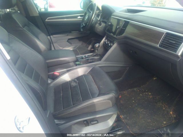 1V2RR2CA6KC523634 Volkswagen Atlas 3.6l V6 Sel R-line