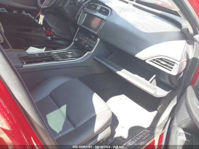 SAJAD4FX4KCP47043 Jaguar Xe 25t Premium