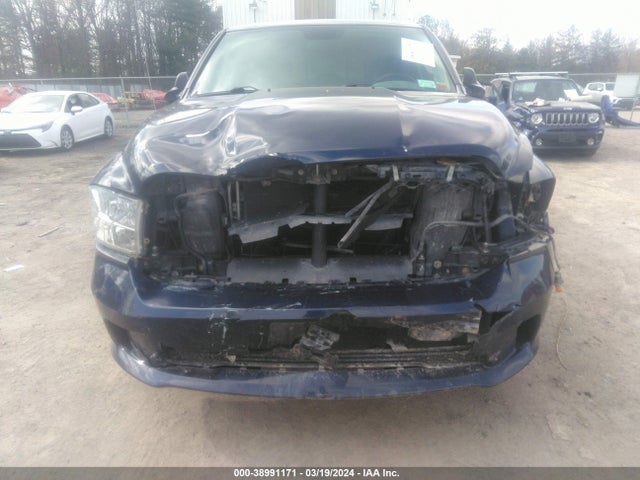 RAM 1500 Express Quad Cab 4x4 6'4 Box 2018 1C6RR7FT8JS135926 Image 6