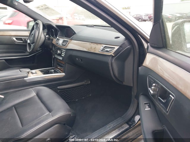 Mercedes-Benz E 350 2014 WDDHF5KB2EA857649 Image 5